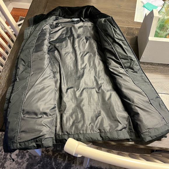 Black champion vest - Picture 4 of 4